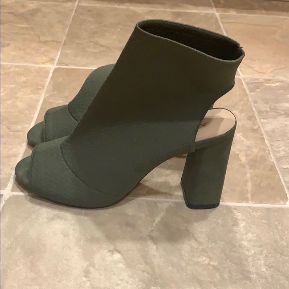 Aldo olive green peep to heels.